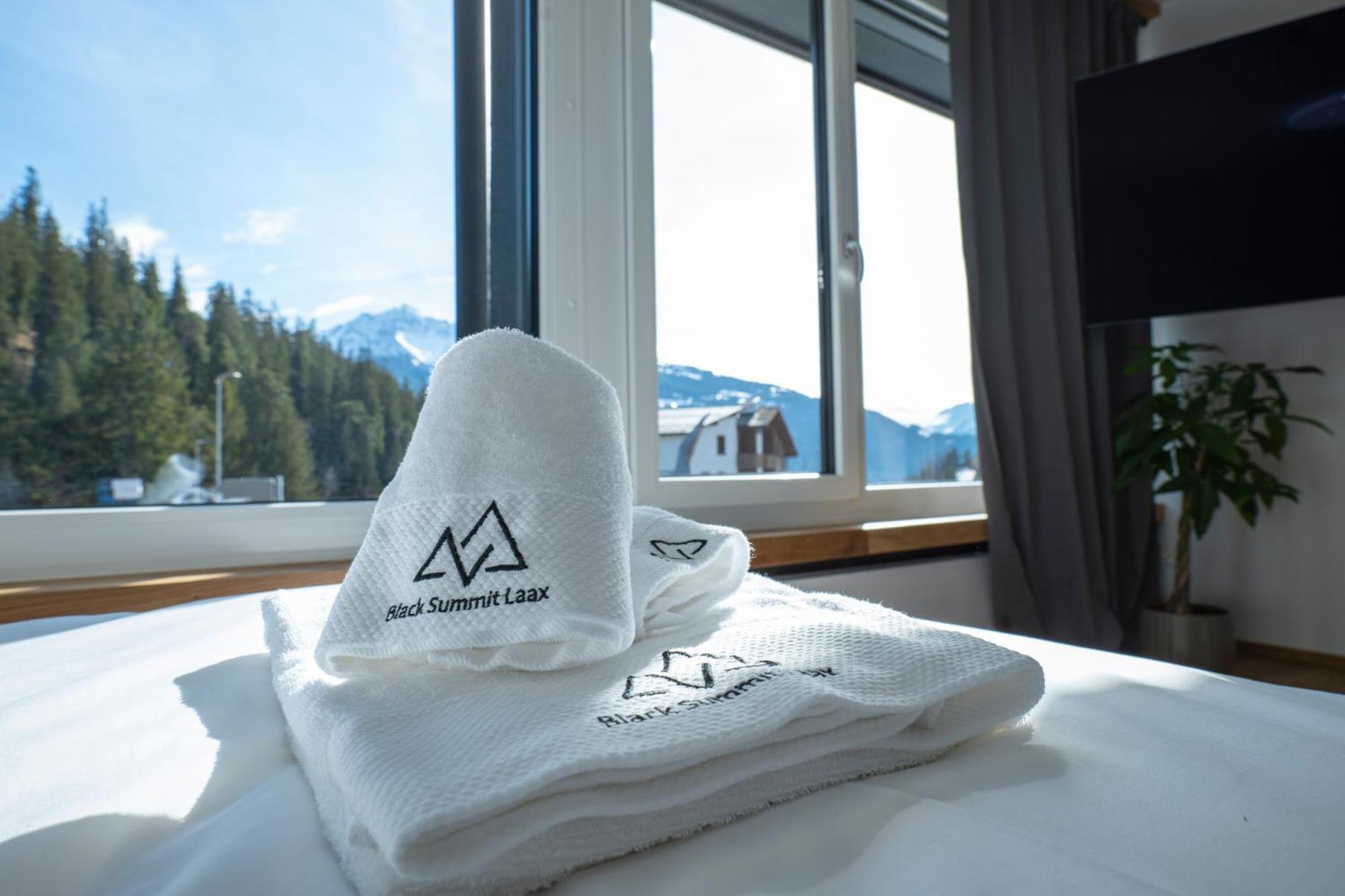 Black Summit Boutique Resort Laax Exterior photo