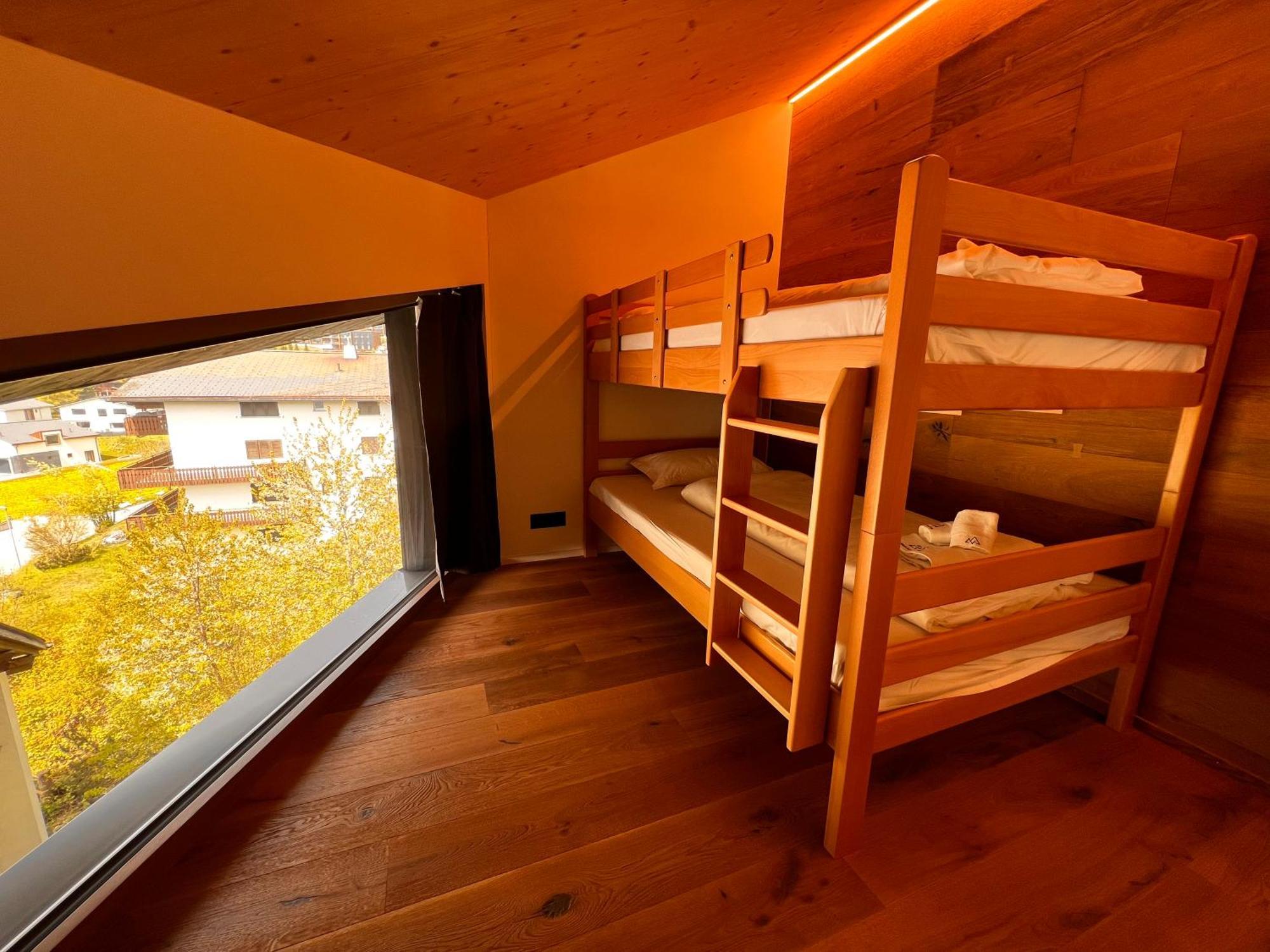 Black Summit Boutique Resort Laax Exterior photo