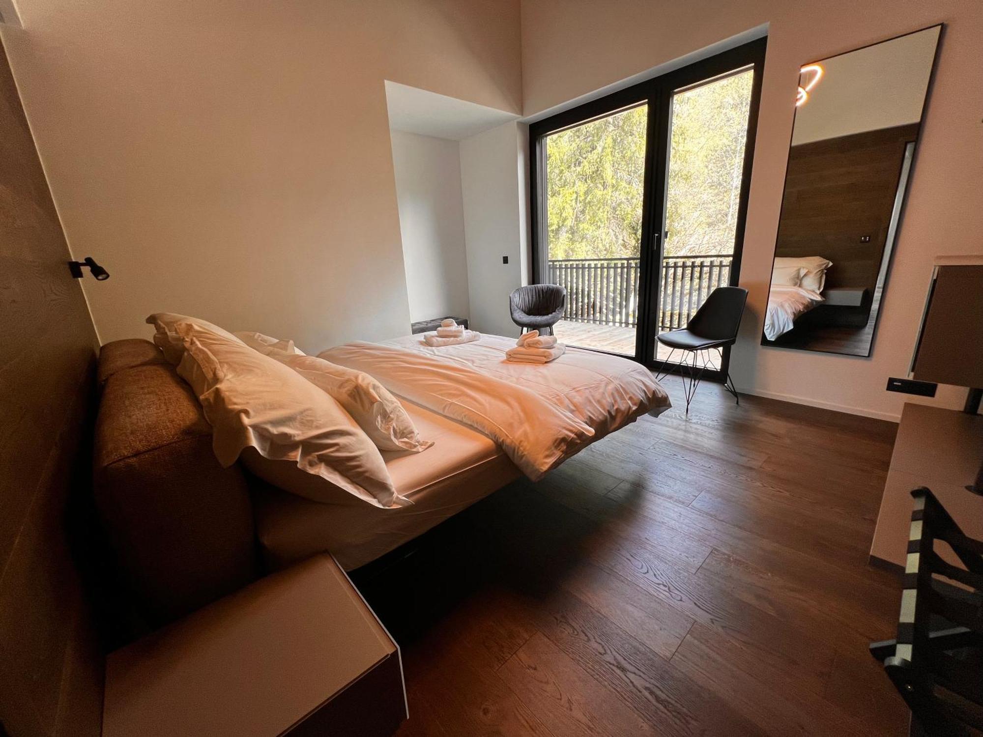 Black Summit Boutique Resort Laax Exterior photo
